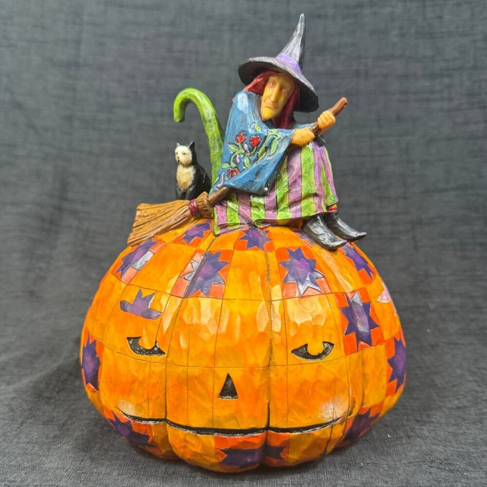 Jim Shore Heartwood Creek Witch On Pumpkin With Cat “An Eerie Eve Awaits” No Box